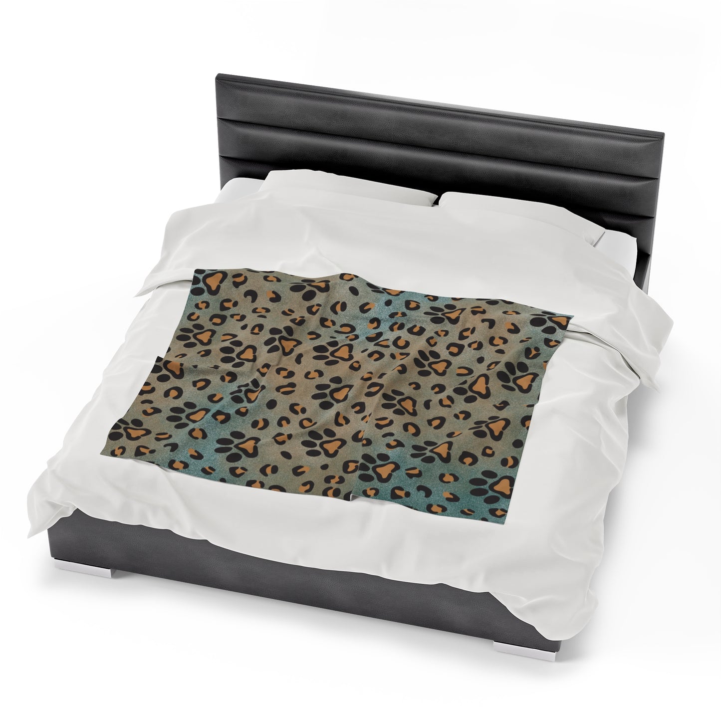 Leopard Paw Print Velveteen Plush Blanket *2