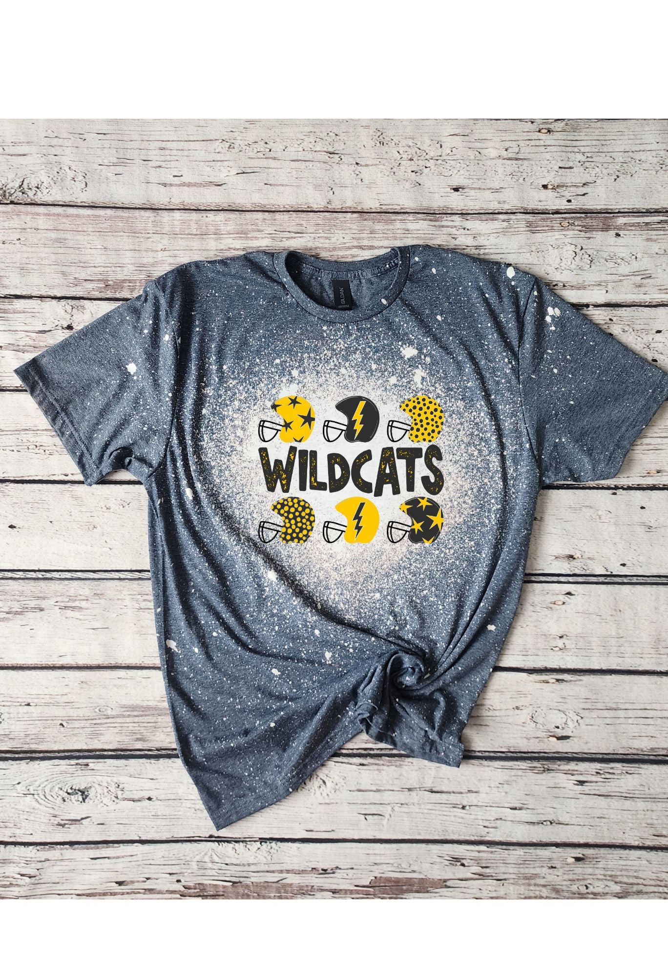 Wildcats Helmets T Shirt/Sweatshirt