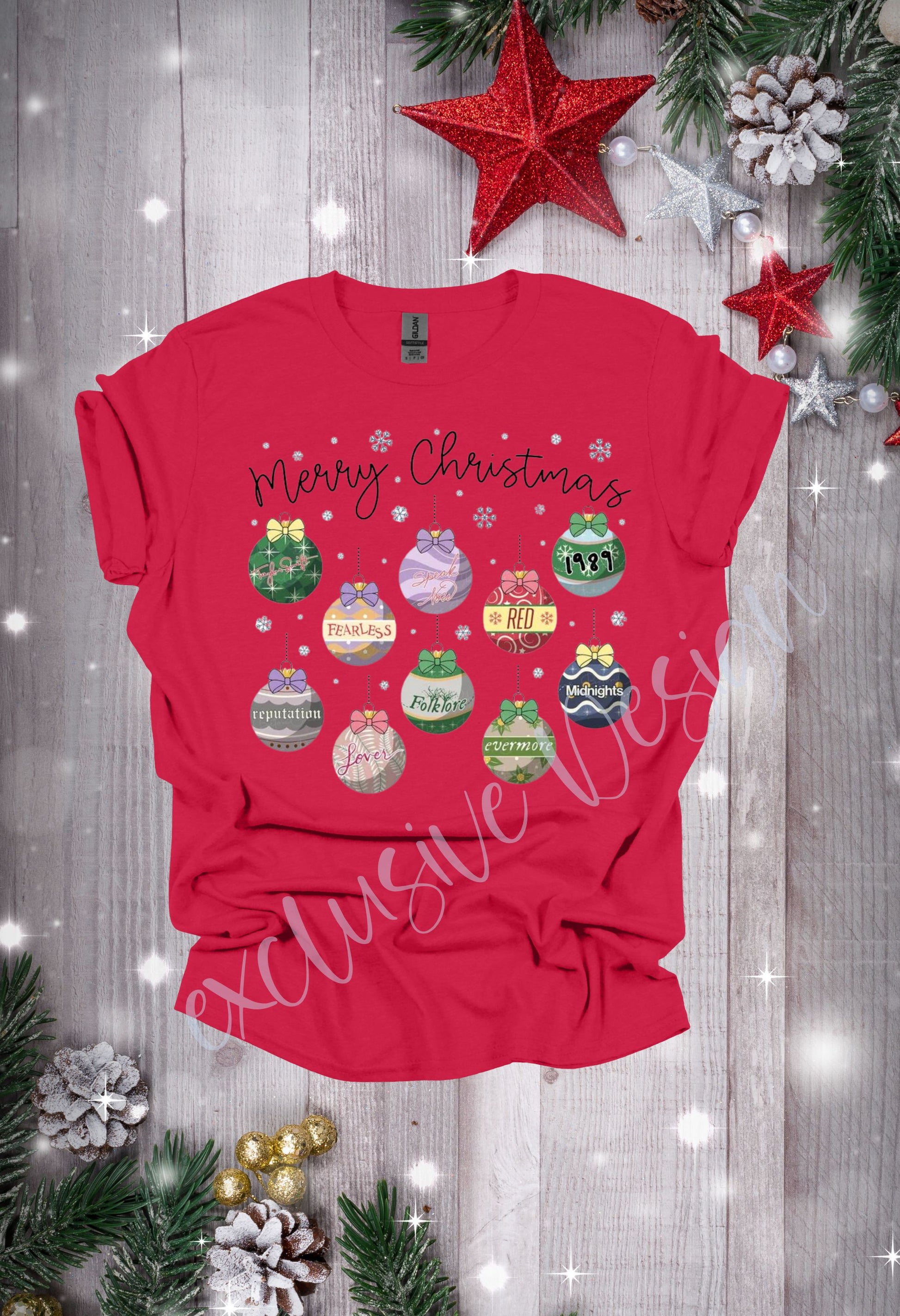 Merry Christmas Taylor Swift OrnamentsT Shirt/Sweatshirt